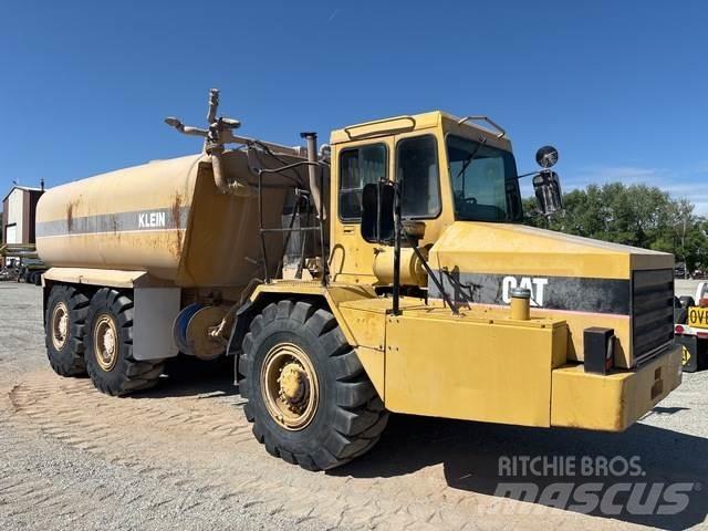 CAT D250 Wassertanker