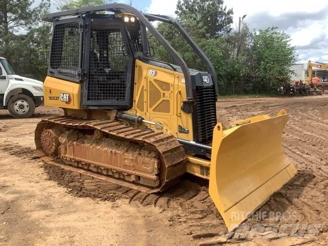 CAT D3 Bulldozer