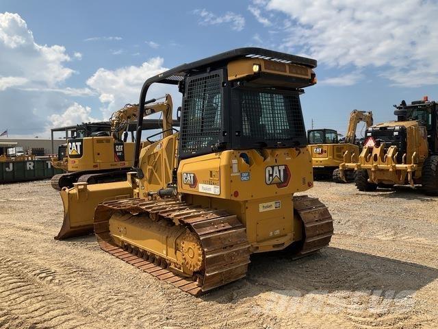 CAT D3 Bulldozer