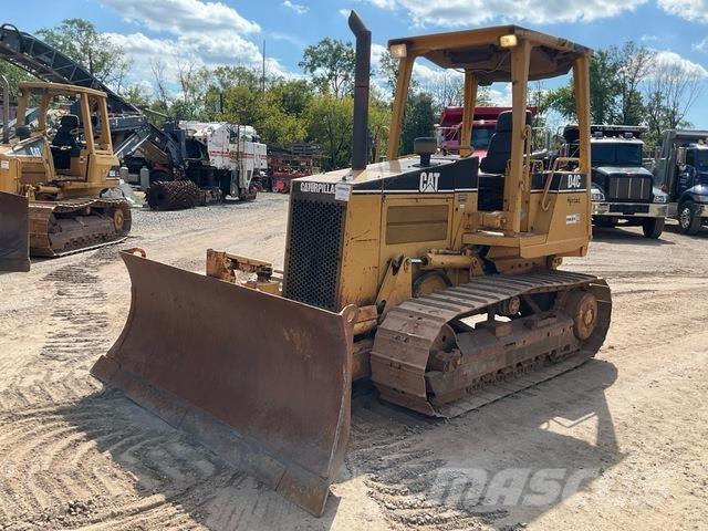 CAT D4C Bulldozer