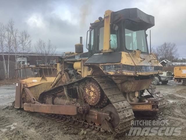 CAT D6 Bulldozer