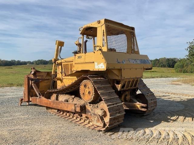CAT D6H Bulldozer