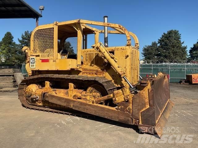 CAT D7 Bulldozer