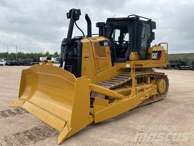 CAT D7E Bulldozer