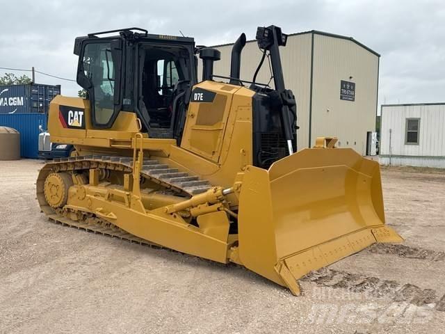 CAT D7E Bulldozer