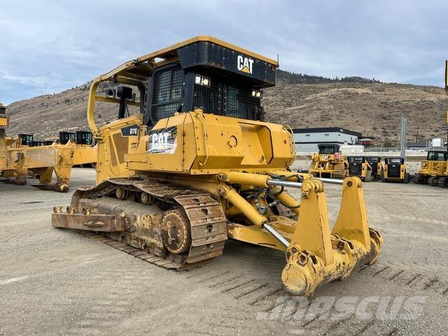 CAT D7E Bulldozer