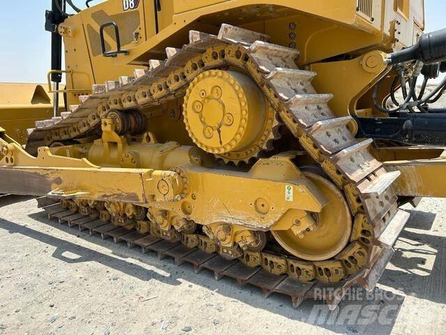 CAT D8 Bulldozer