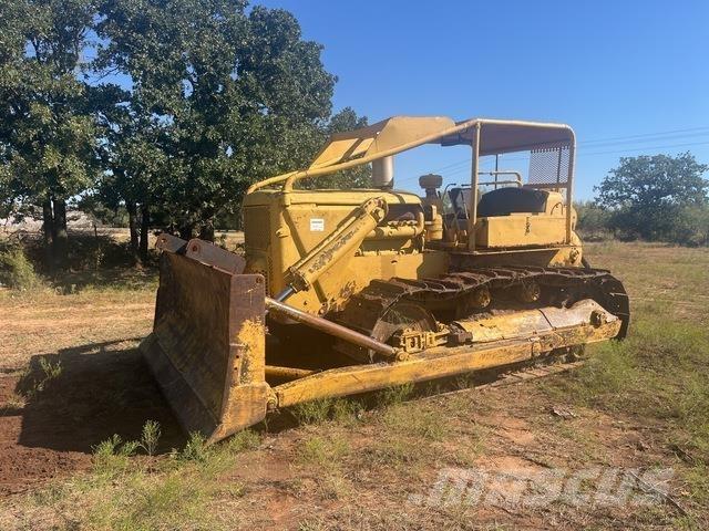 CAT D9G Bulldozer