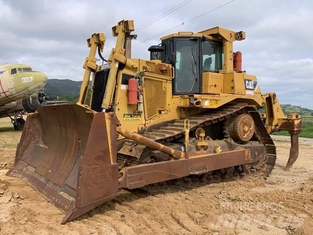 CAT D9T Bulldozer