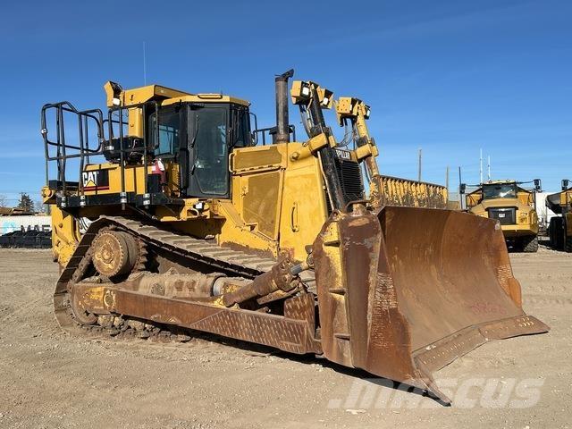 CAT D9T Bulldozer