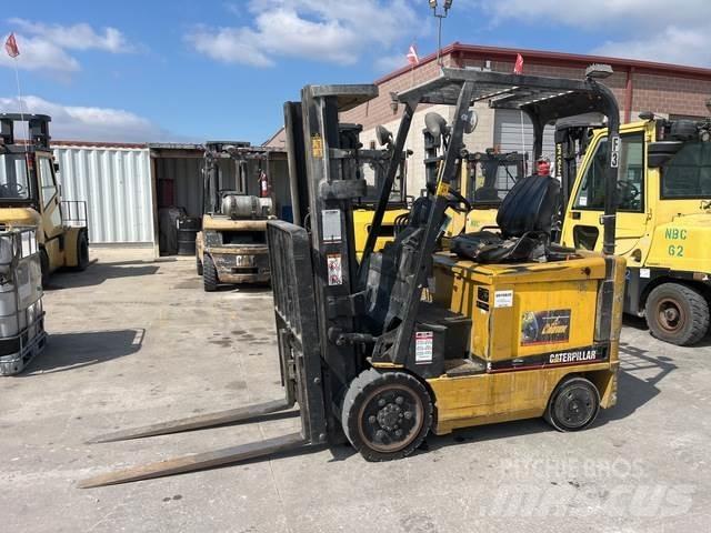 CAT EC25K Elektrostapler