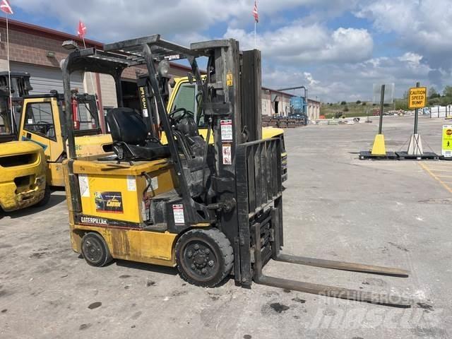 CAT EC25K Elektrostapler