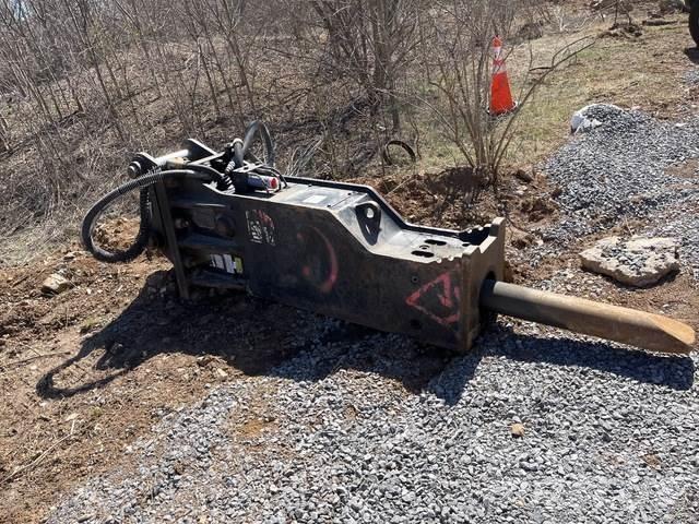 CAT H130GC Hammer / Brecher