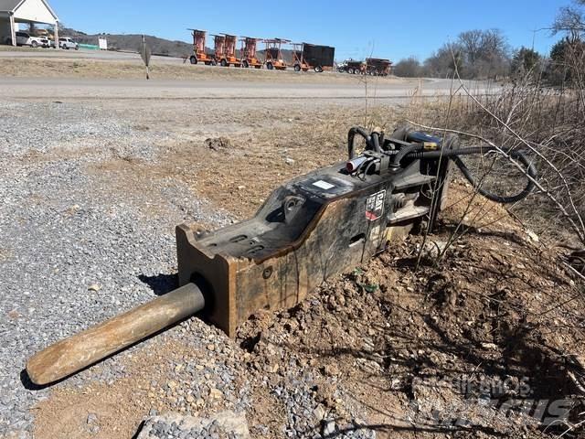 CAT H130GC Hammer / Brecher