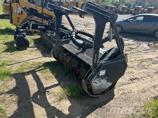 CAT HM415C Forstmulcher