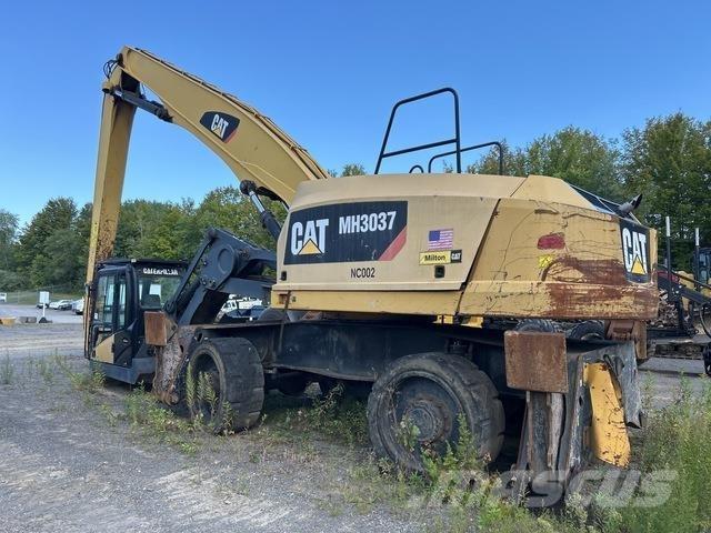 CAT MH3037 Materialumschlag