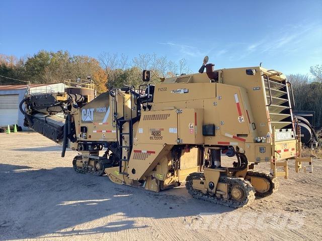 CAT PM200 Asphaltfräsen