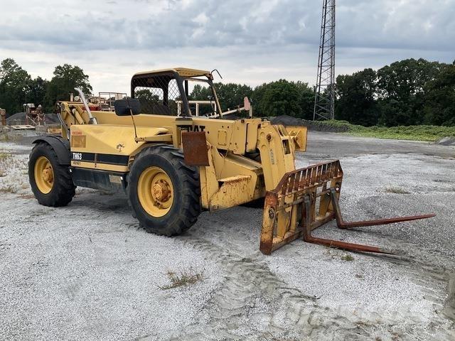 CAT TH63 Teleskoplader