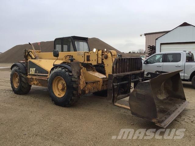 CAT TH83 Teleskoplader