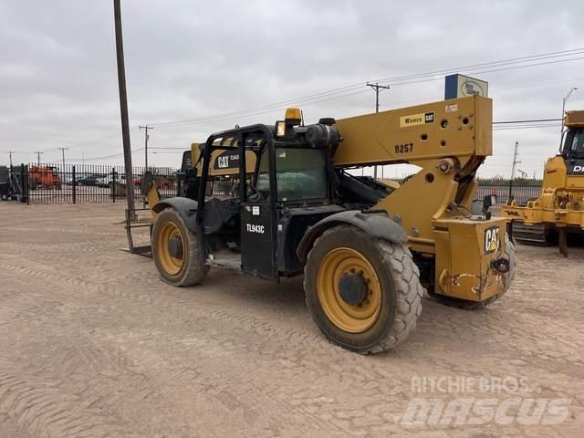 CAT TL943C Teleskoplader