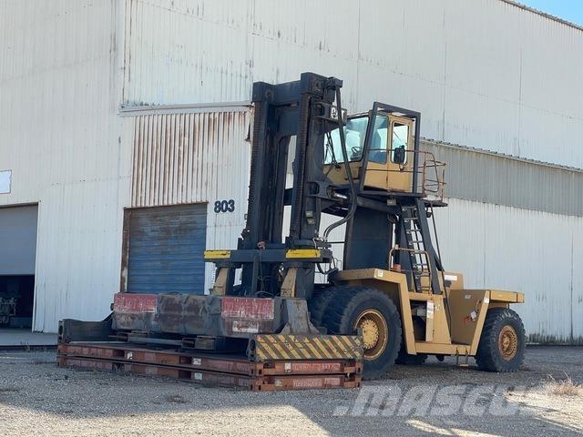 CAT V800 Containerstapler
