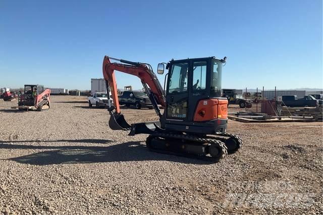 CFG 40UF Raupenbagger