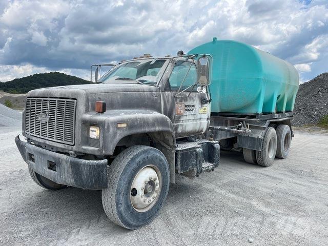Chevrolet  Wassertanker