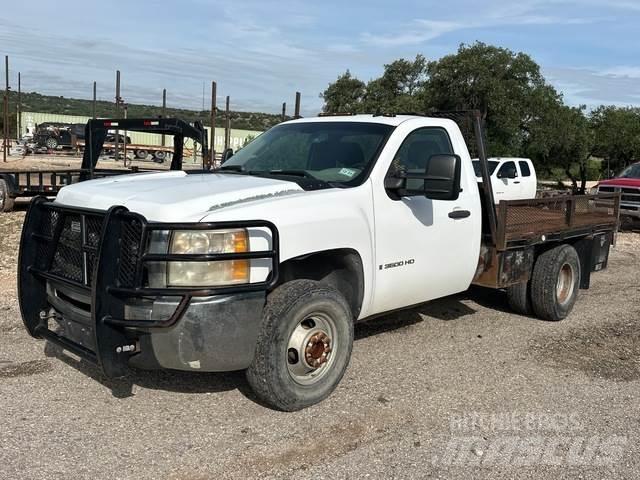 Chevrolet 3500 Pritschenwagen/Pritschenwagen mit Seitenklappe