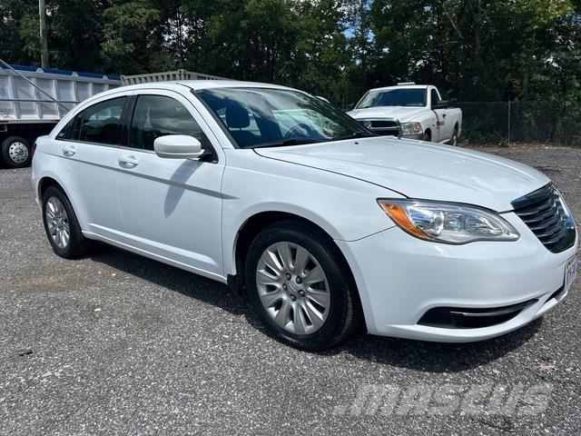 Chrysler 200 PKWs