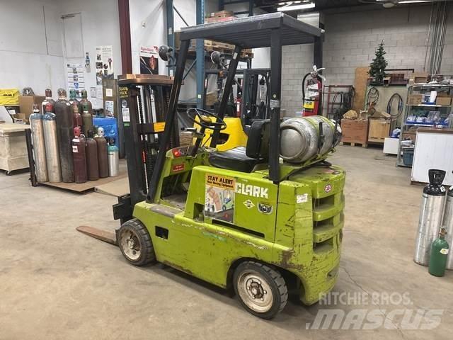 Clark C300-50 Sonstige Baumaschinen
