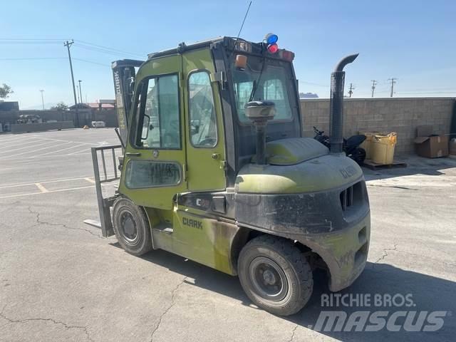 Clark C40D Sonstige Baumaschinen