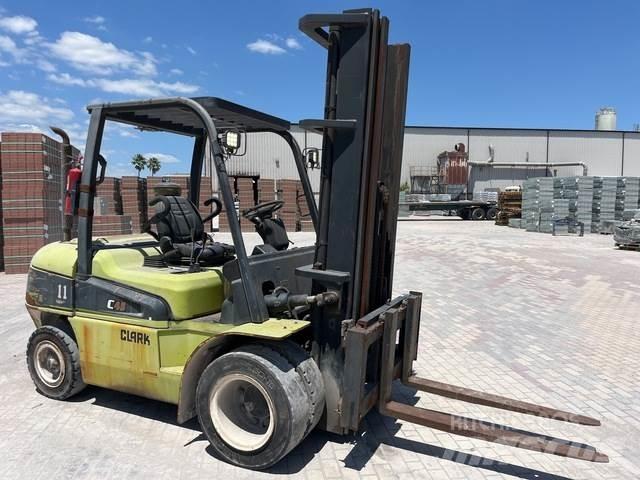 Clark C45D Sonstige Baumaschinen