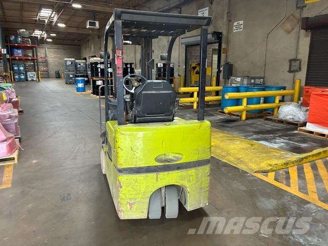 Clark TMX25 Elektrostapler