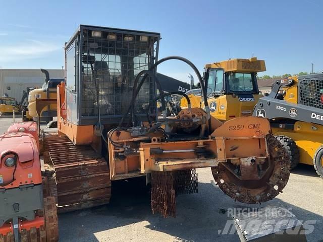 CMI 250 Forstmulcher