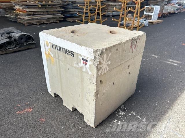  Concrete Block Sonstige Baumaschinen