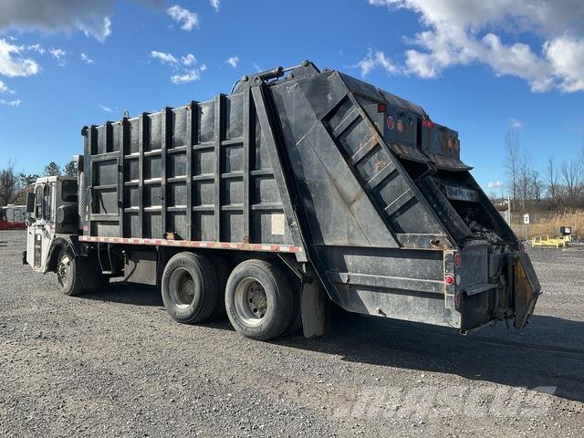  Crane Carrier Müllwagen