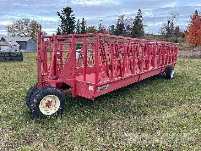 Creekbank Futtermischwagen