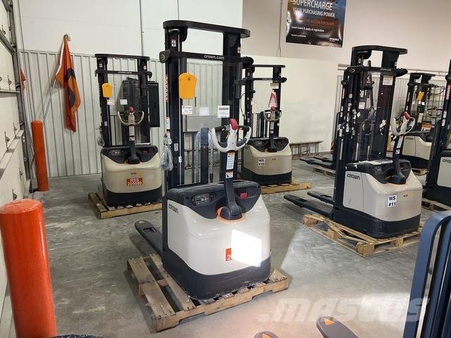 Crown ES 4000 Selbstfahrstapler