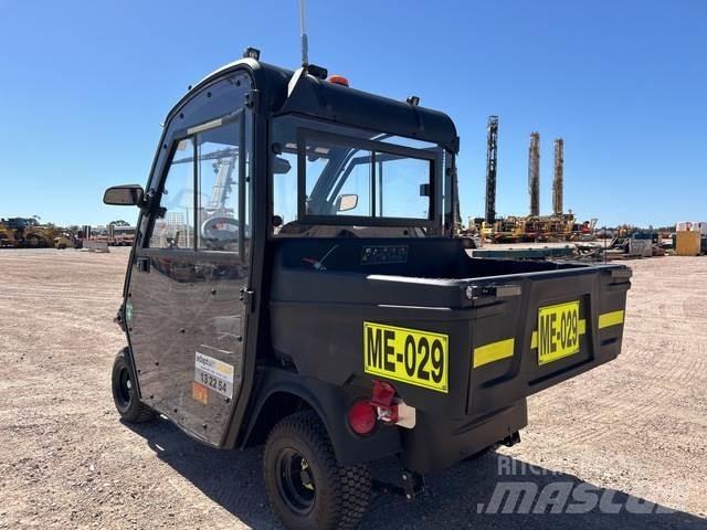 Cushman 800E Sonstige Baumaschinen