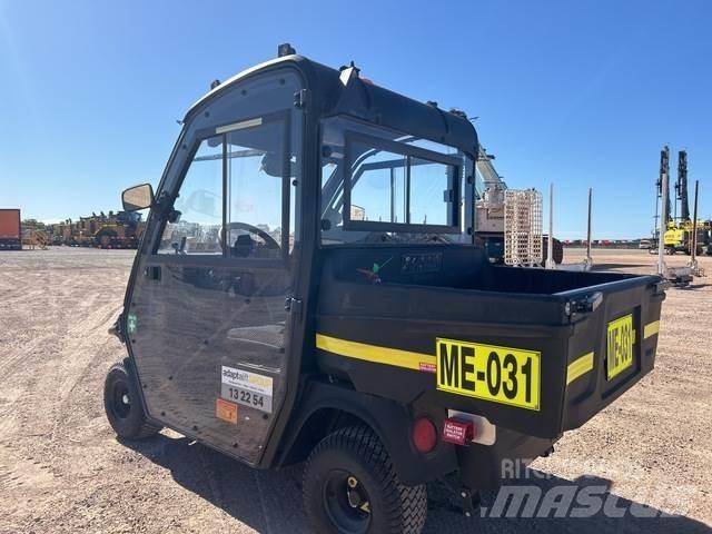 Cushman 800E Sonstige Baumaschinen
