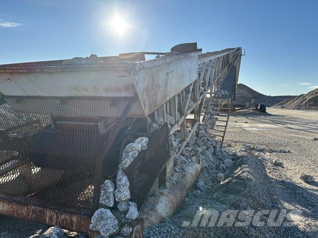  Custom Build Förderbandanlagen