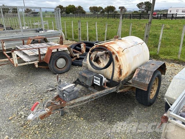  Custom Built Tankanhänger