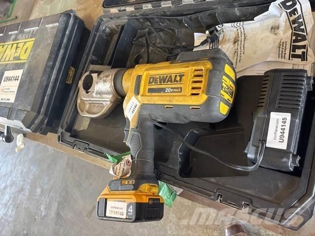 DeWalt DCE300 Sonstige Baumaschinen
