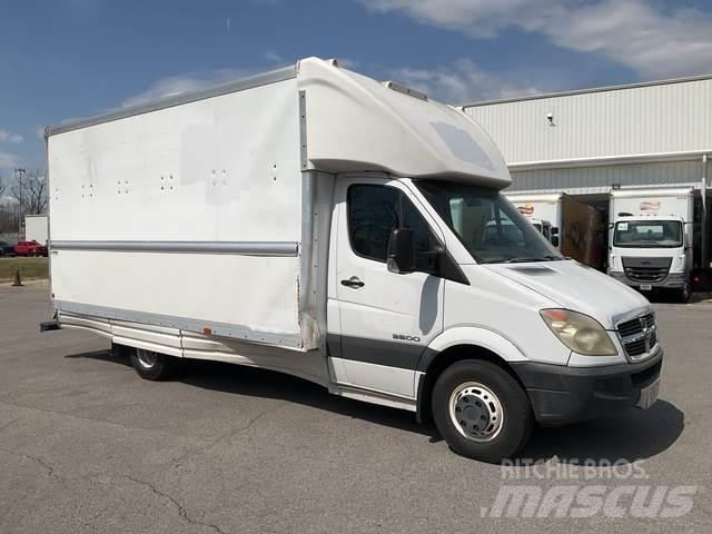 Dodge 3500 Kofferaufbau