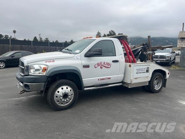 Dodge 5500 Bergungsfahrzeuge