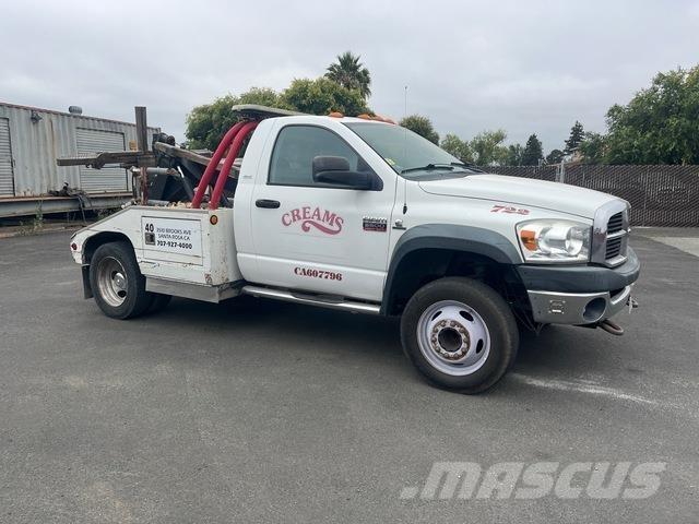 Dodge 5500 Bergungsfahrzeuge