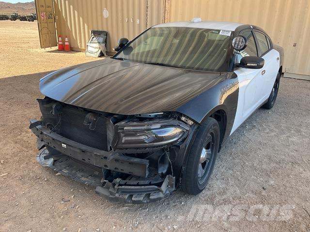 Dodge Charger PKWs