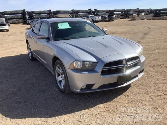 Dodge Charger PKWs