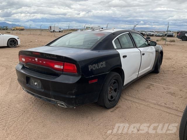 Dodge Charger PKWs