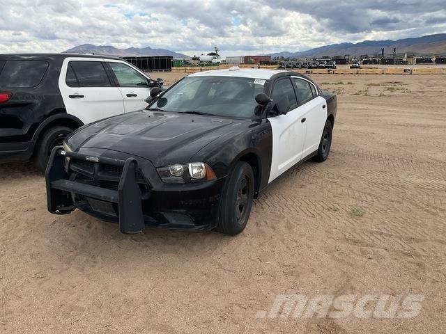 Dodge Charger PKWs